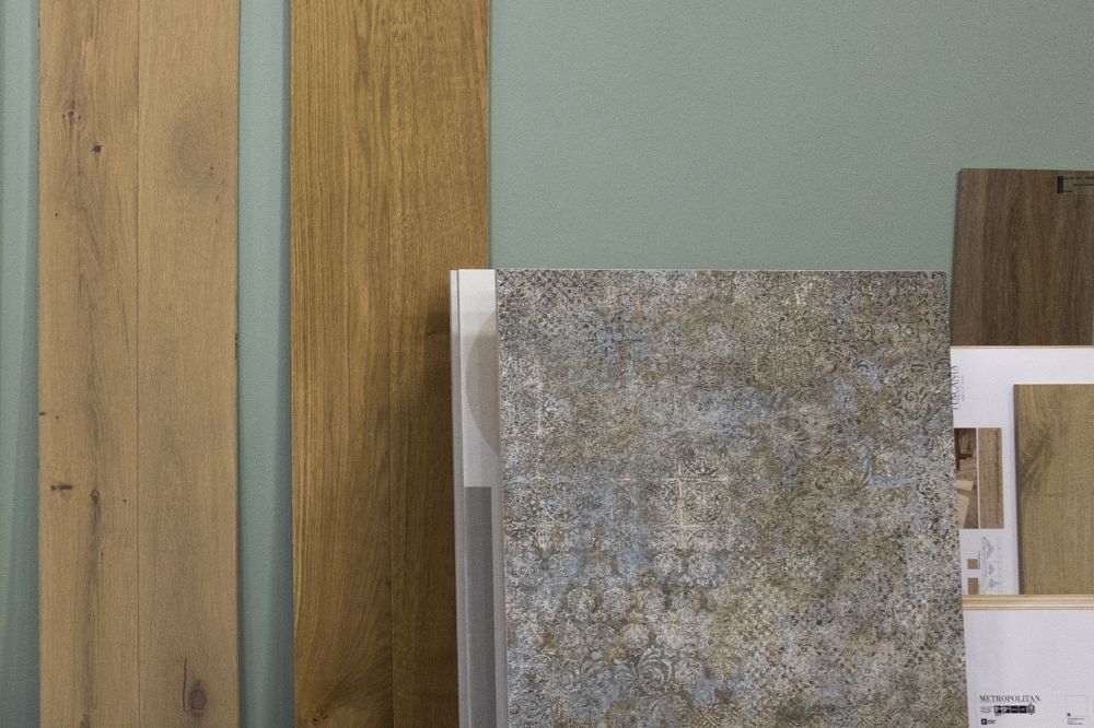 Interno dello showroom 360 Design in Via Tapparelli a Savigliano